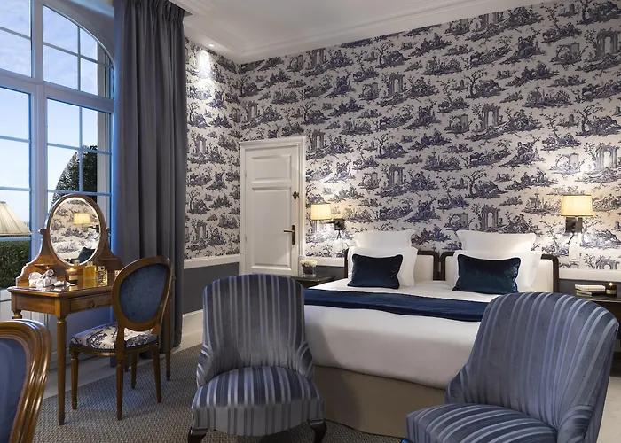 Hôtel avec tennis: Hôtel Barrière Le Normandy
